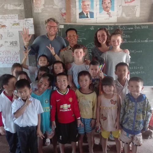 Family volunteering in Thailand, Laos, Nepal and Cambodia. Gain cross-cultural experience, empower local kids, and strengthen family bonds.